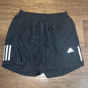 Adidas women’s black/white essentials slim shorts